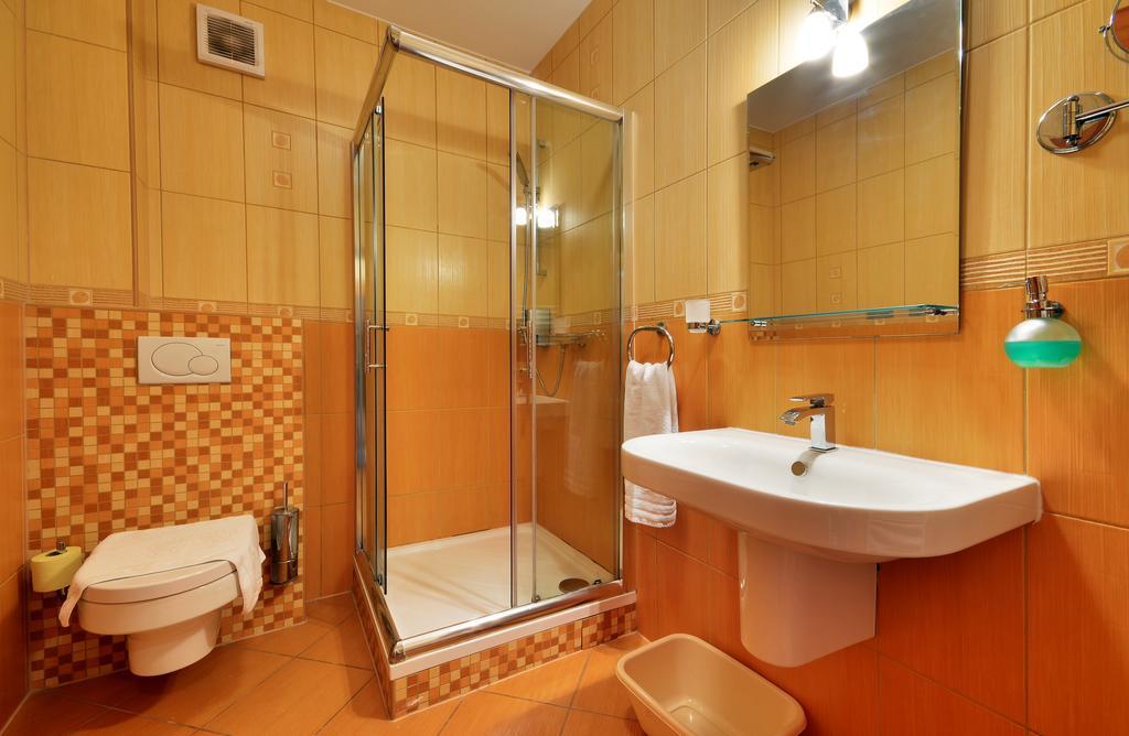 Restaurace A Penzion Kamenec Jilesovice Bilik gambar